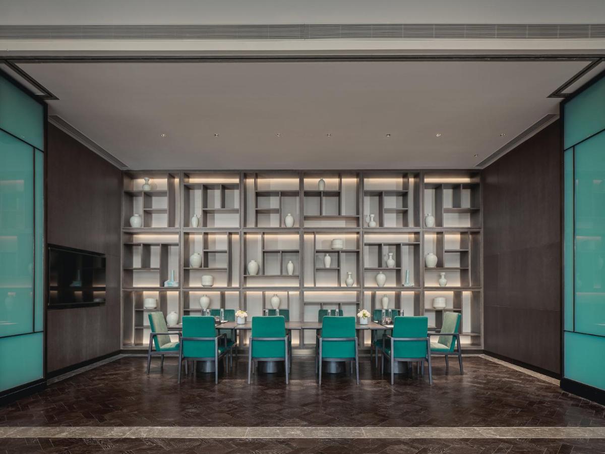 Hualuxe Kunshan Huaqiao By Ihg - F1 Racing Preferred Hotel Bagian luar foto